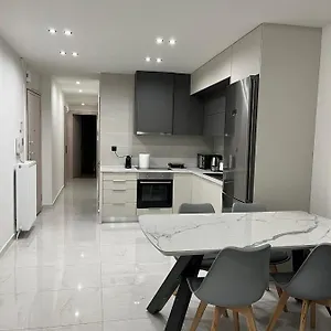 https://sofmare-city-apartment.hotels-of-thessaloniki.com