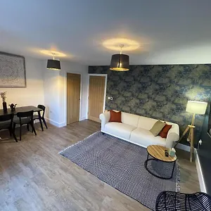  Holiday home 3 Double Bed Luxurious House Near Heathrow Airport United Kingdom